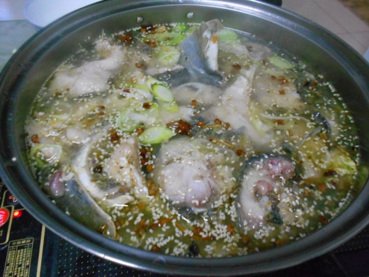鲤鱼火锅步骤8