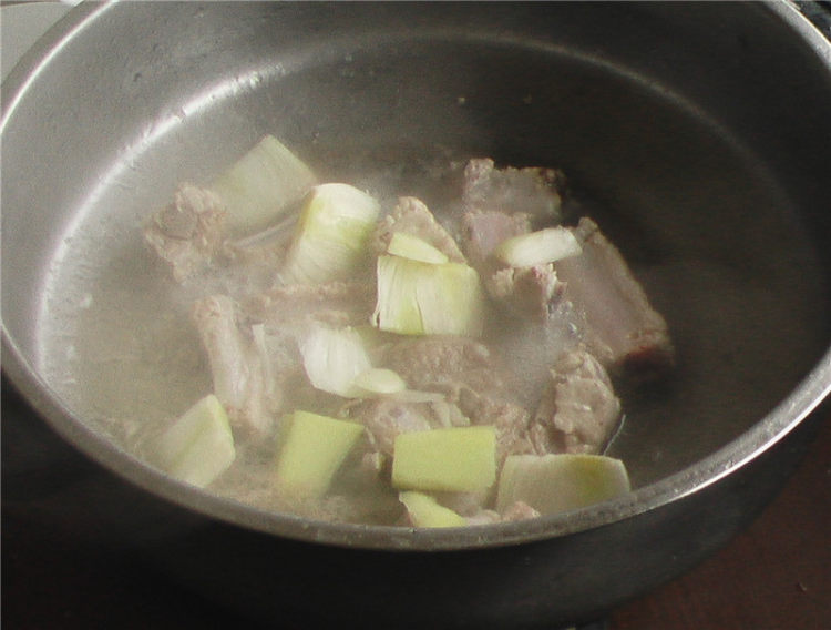 辣白菜排骨火锅面步骤8