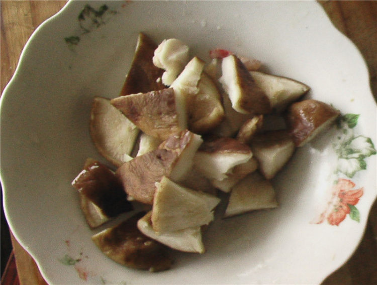 辣白菜排骨火锅面步骤6