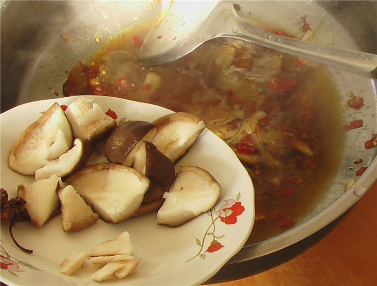 红油火锅步骤9