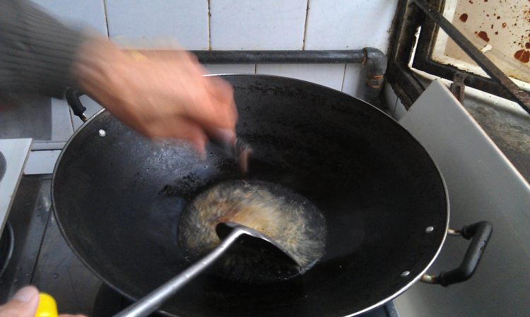 家常粤式火锅步骤6