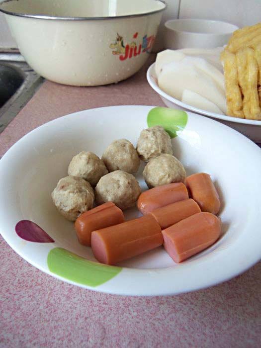 番茄汤底小火锅步骤6