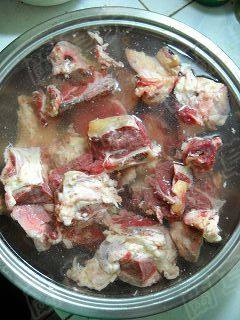 原汁牛肉骨火锅步骤4