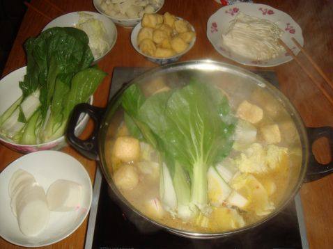 鱼肉蔬菜火锅步骤11