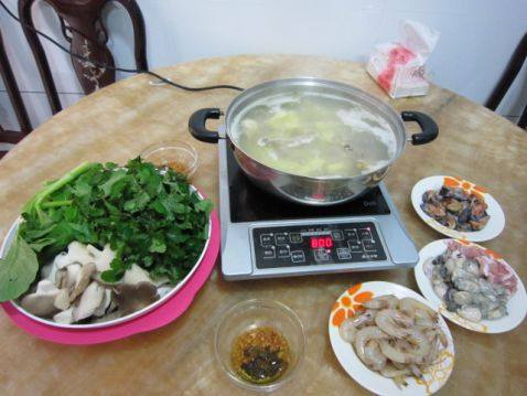 乌脚鸡汤火锅步骤7