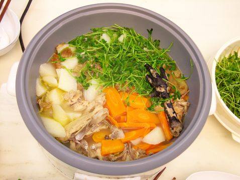 猴头菇鸡汤火锅步骤7