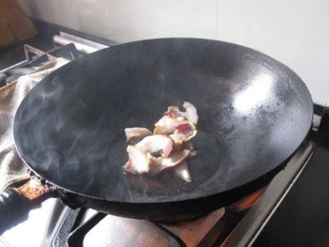 大雁菌腊肉火锅步骤6