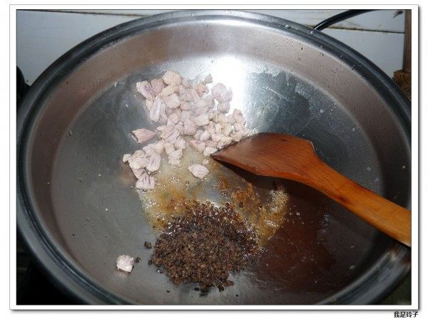 超级下饭麻椒肉酱步骤3