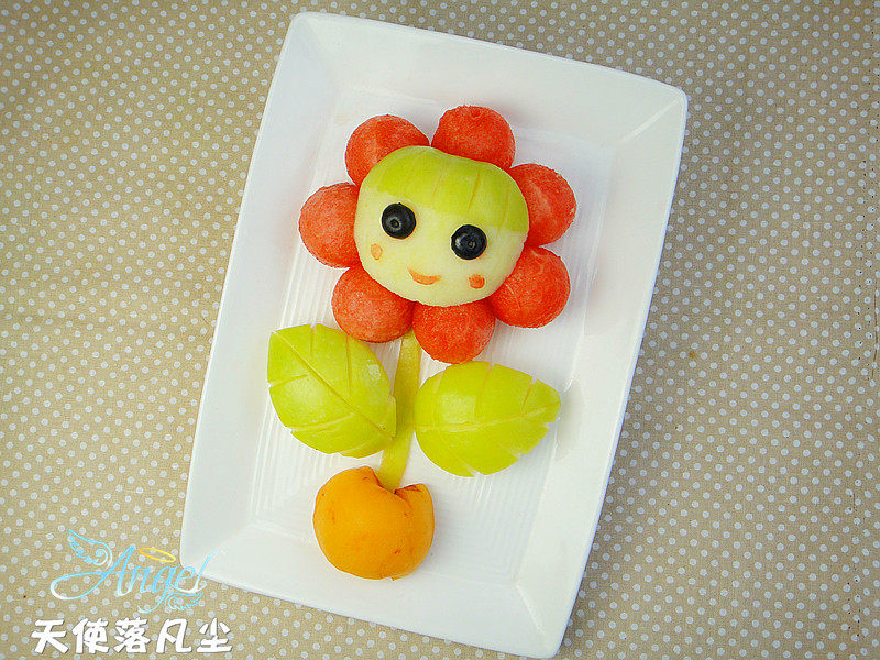 花朵娃娃水果拼盘步骤8