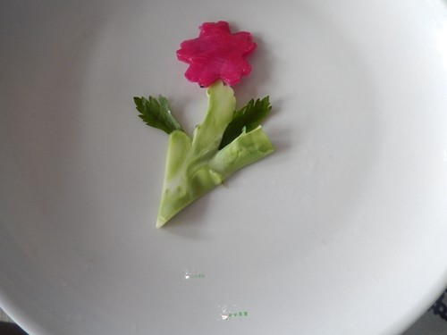 蝶恋花果蔬盘步骤5
