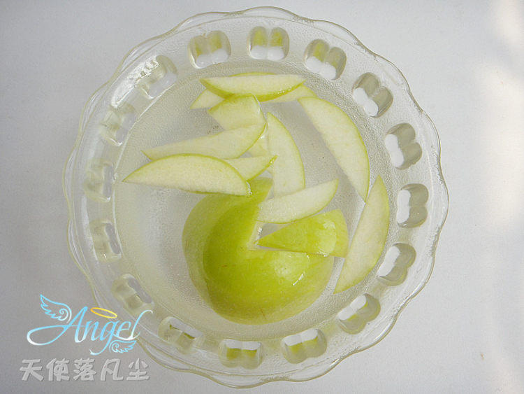 芒果小鱼果盘步骤4