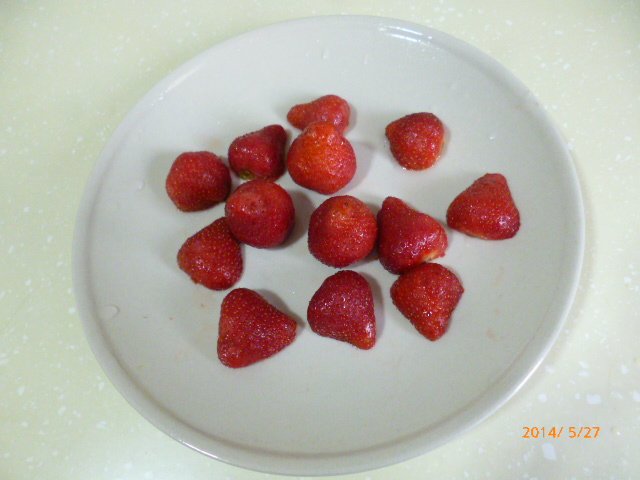 花朵果蔬拼盘步骤3