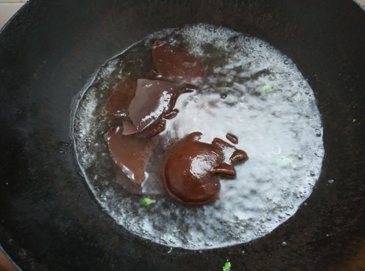 牛肉丸炒杂蔬步骤3