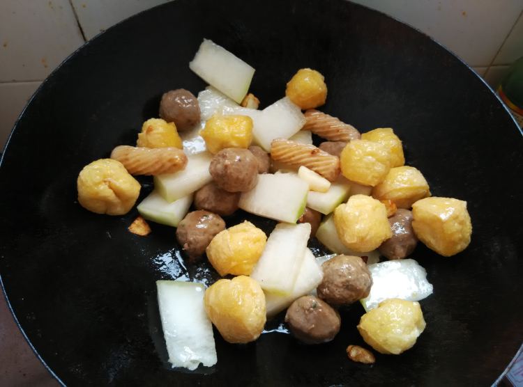 牛肉丸炒杂蔬步骤7