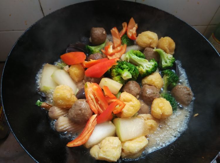 牛肉丸炒杂蔬步骤11