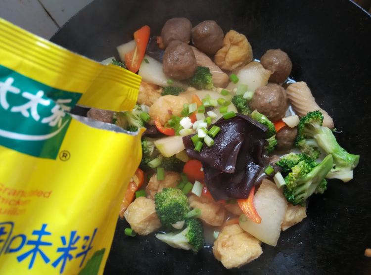 牛肉丸炒杂蔬步骤12