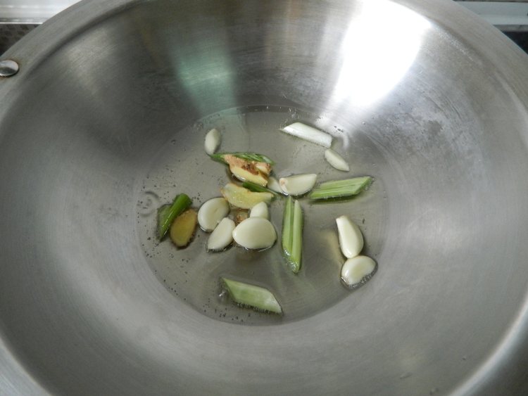 麻辣香水鱼步骤3