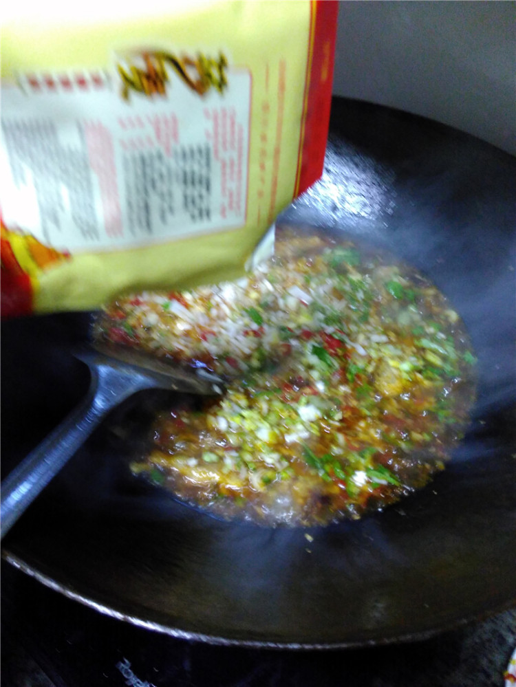 酸辣小黄鱼#多效护理步骤16