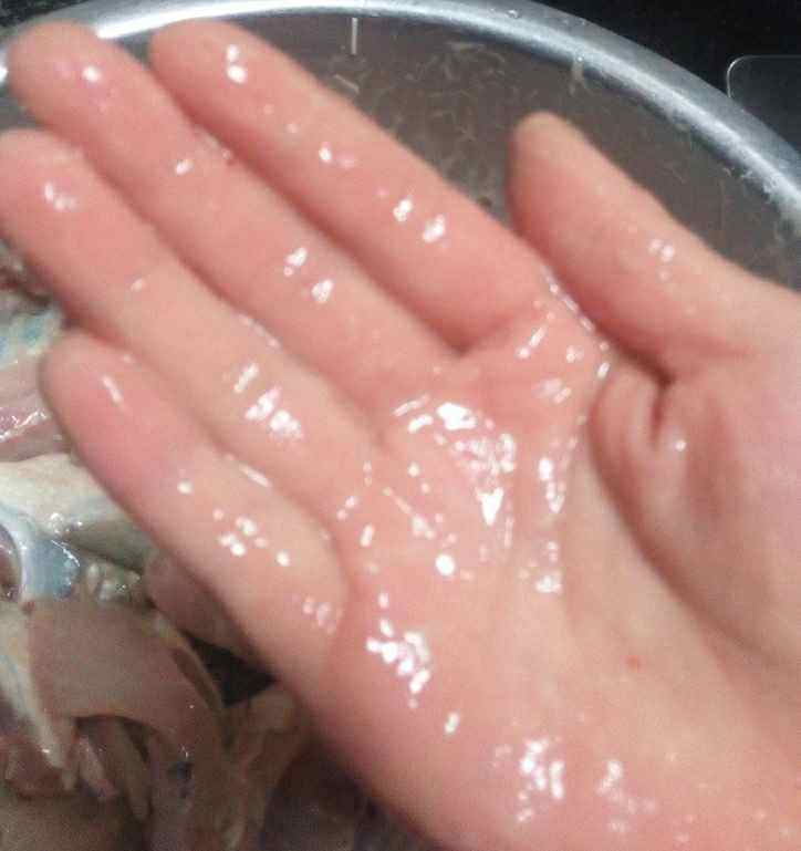 麻辣酸菜鱼步骤3