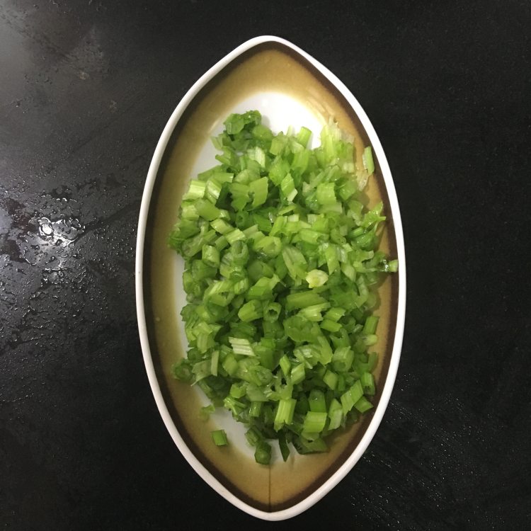 泡椒过水鲈鱼步骤12