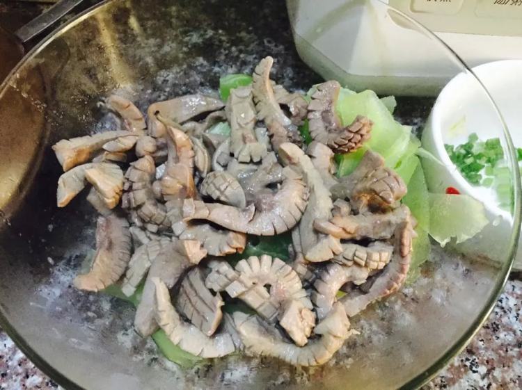 热拌腰花步骤8