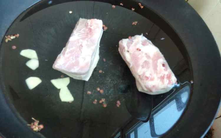 家常回锅肉步骤1