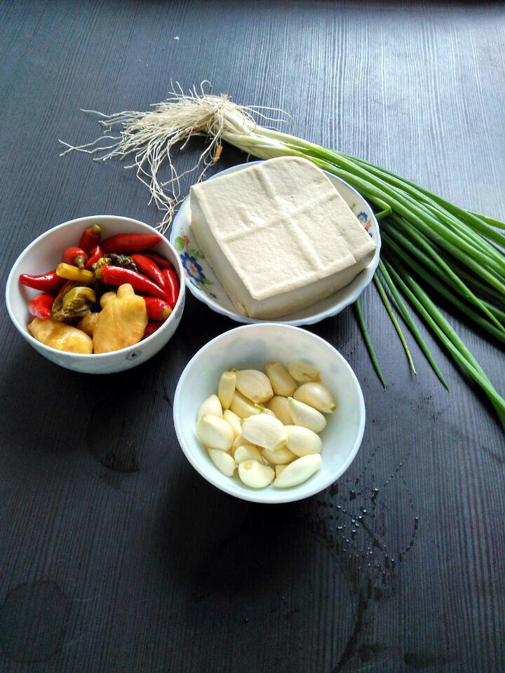 家常烧豆腐步骤1
