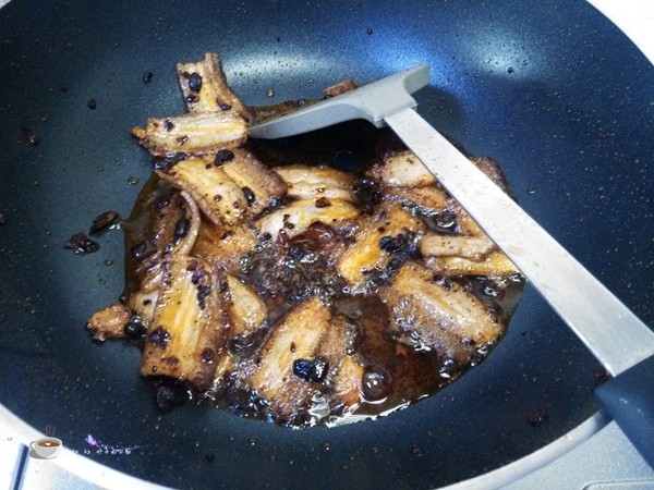 老干妈回锅肉步骤6