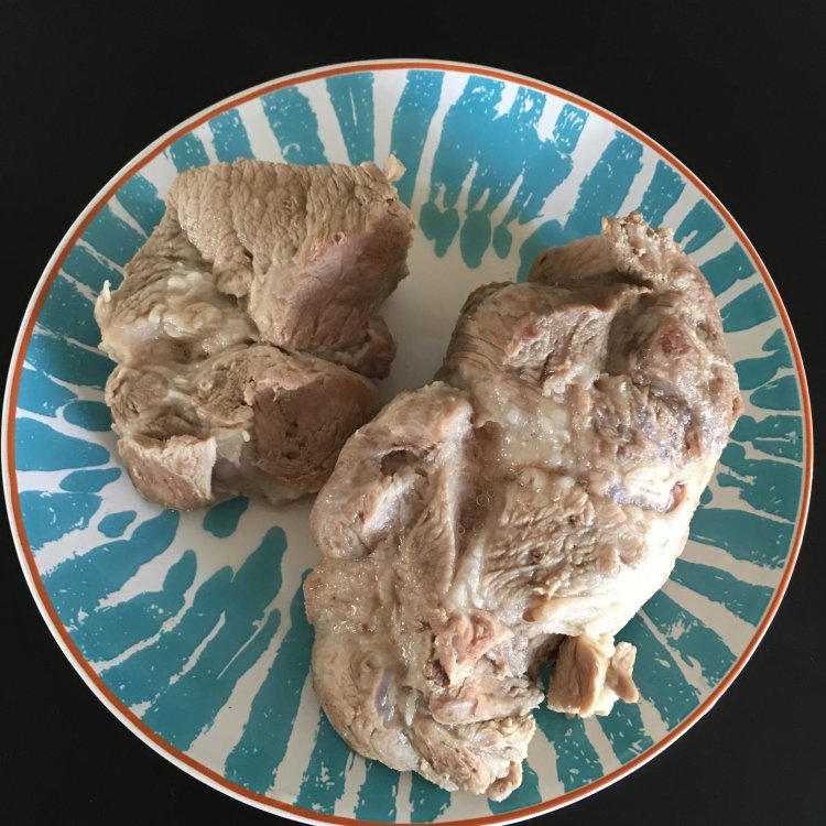 红油蒜香肉步骤5