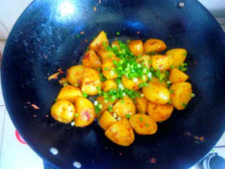 香辣回锅土豆步骤6
