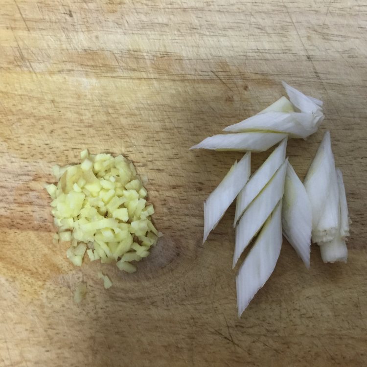 麻辣牙签肉步骤6