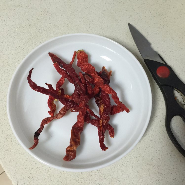 麻辣牙签肉步骤4