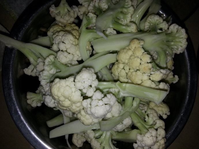 干锅花椰菜步骤1