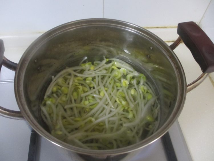 麻辣水煮鱼片步骤6