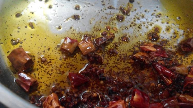 【儿童美食】沸腾虾球步骤9