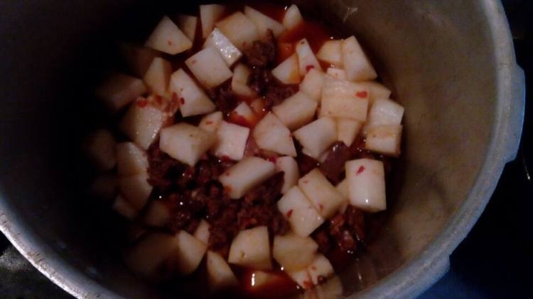 白萝卜烧牛肉步骤8