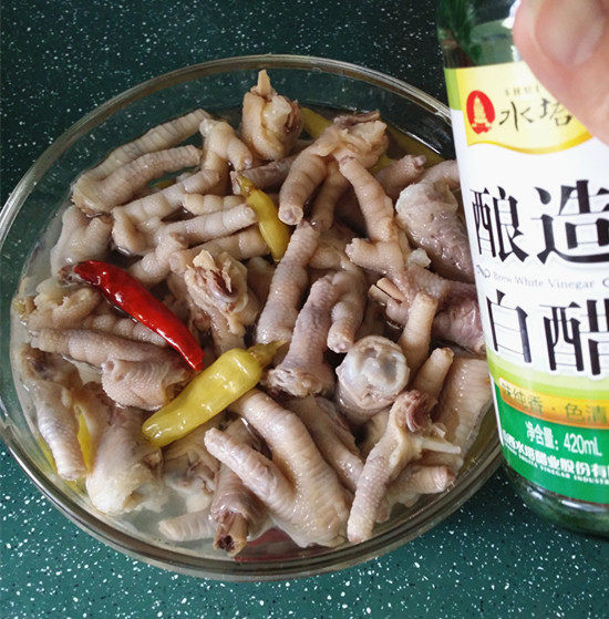 【手工美食】泡椒凤爪步骤11