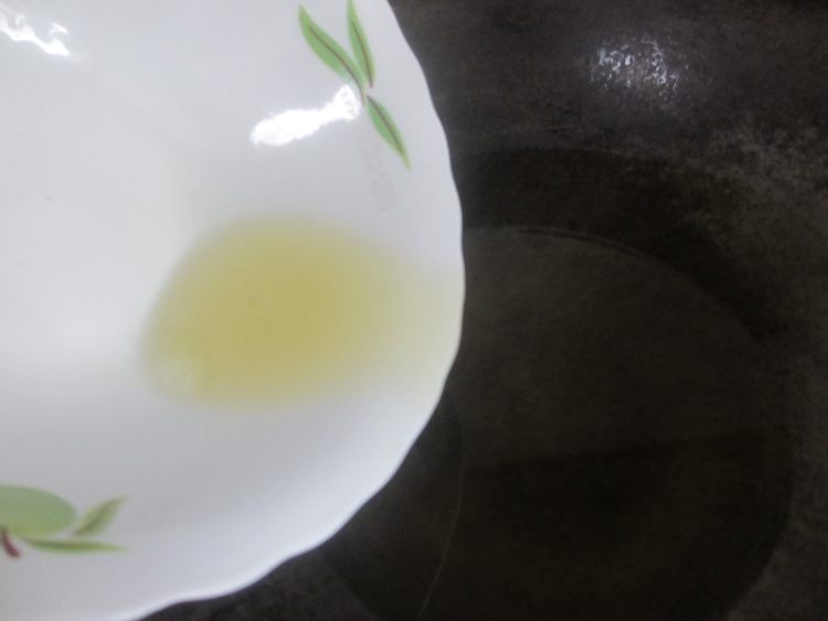 自制麻辣红油步骤2