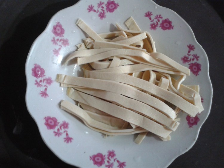 【手工美食】麻辣粉条步骤5