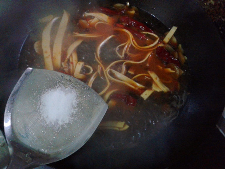 【手工美食】麻辣粉条步骤11
