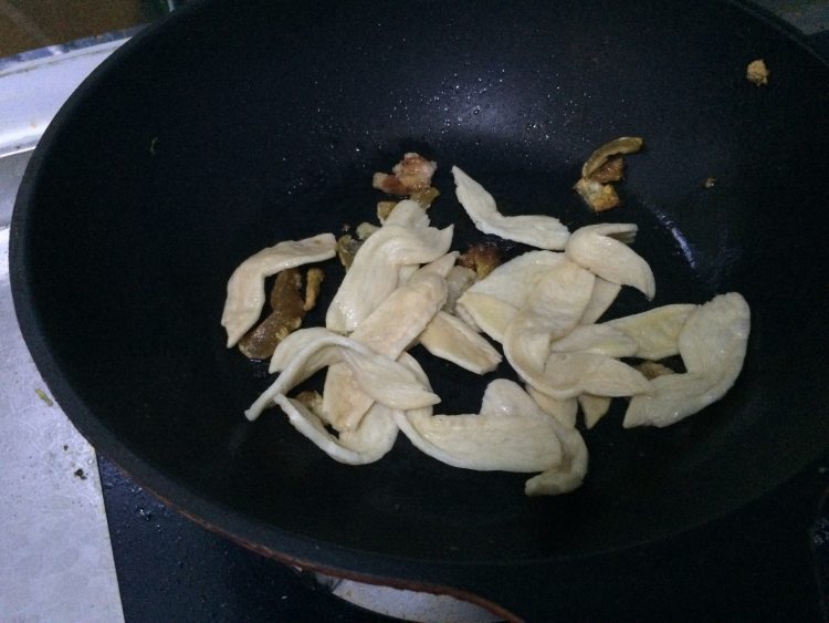 双色虎皮尖椒步骤5