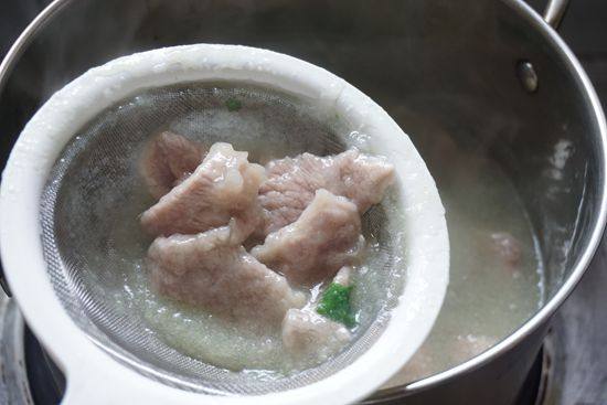 酸汤肉片步骤6