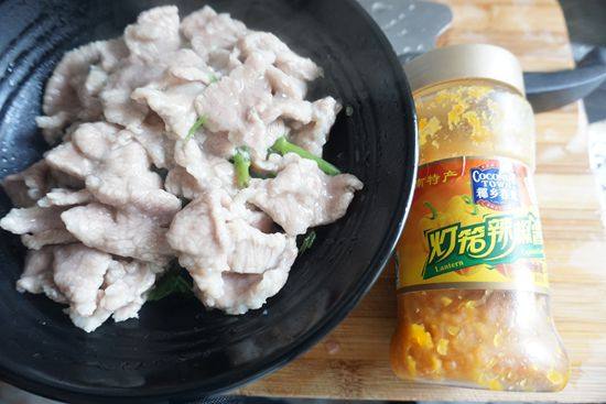 酸汤肉片步骤7