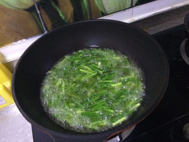 蒜薹土豆小炒肉步骤6