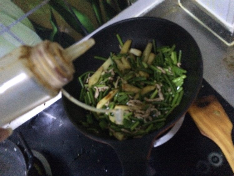 蒜薹土豆小炒肉步骤14