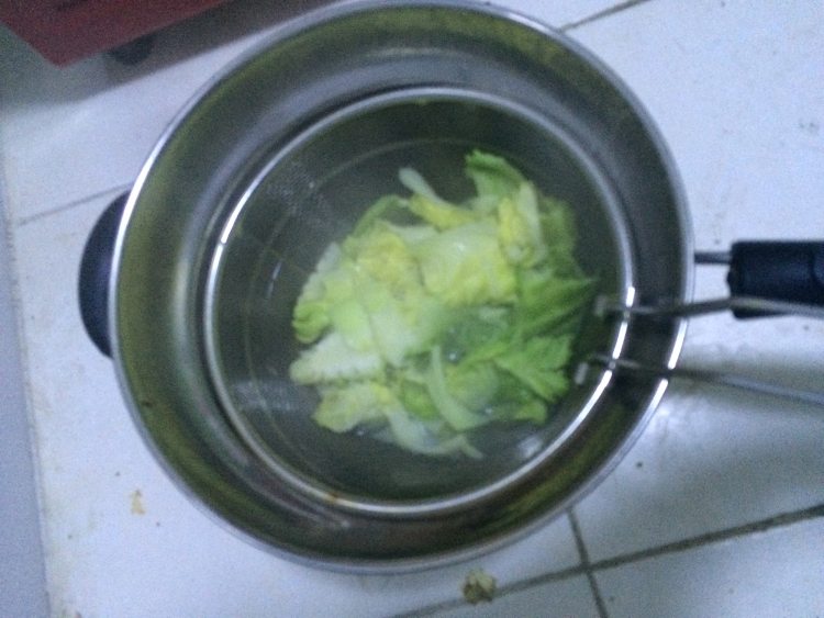 鱼香粉皮白菜五花肉步骤6