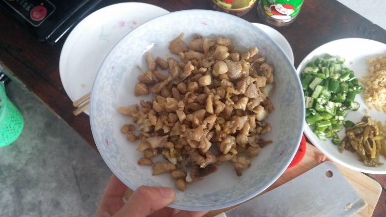 尖椒鸡腿步骤7