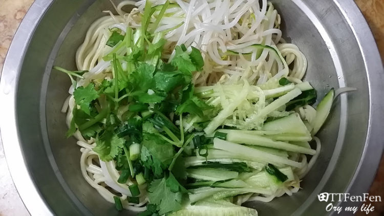 川味凉面步骤6