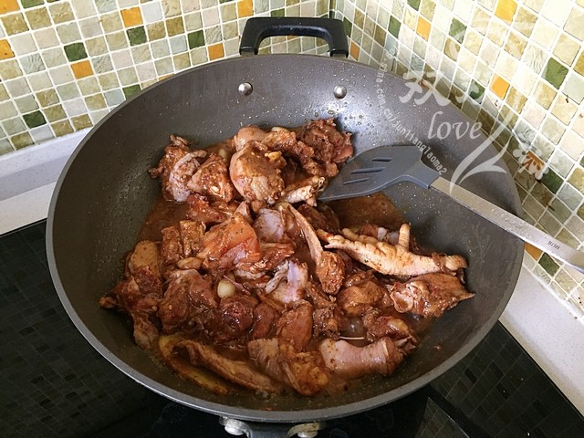 鸡公煲步骤5
