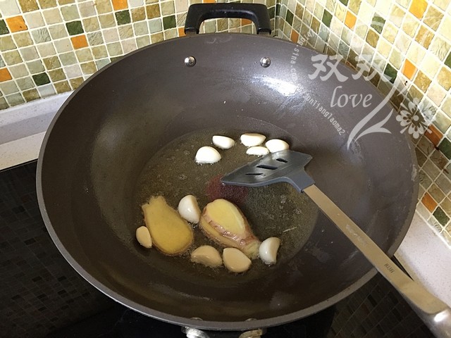 鸡公煲步骤4